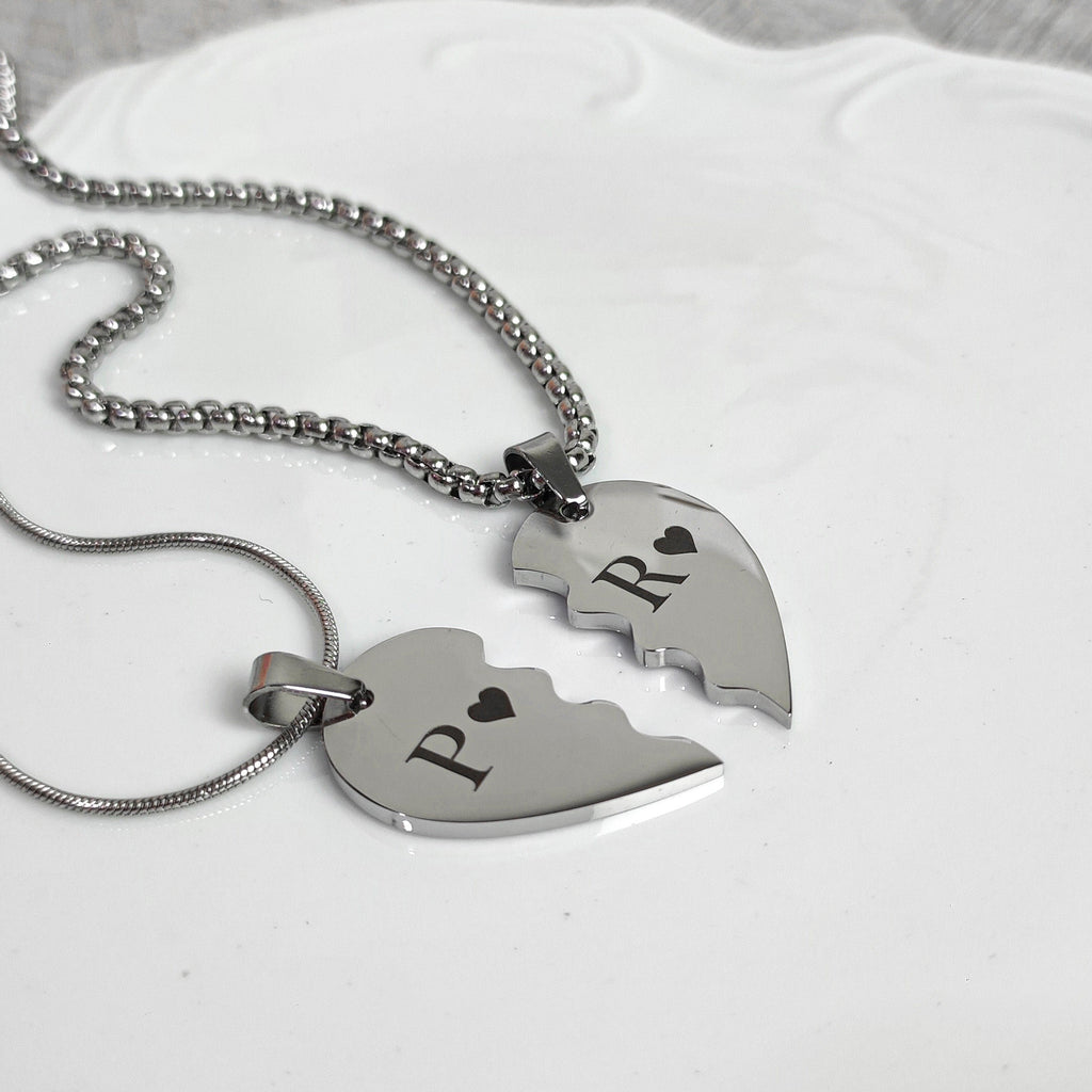 Collares Couple